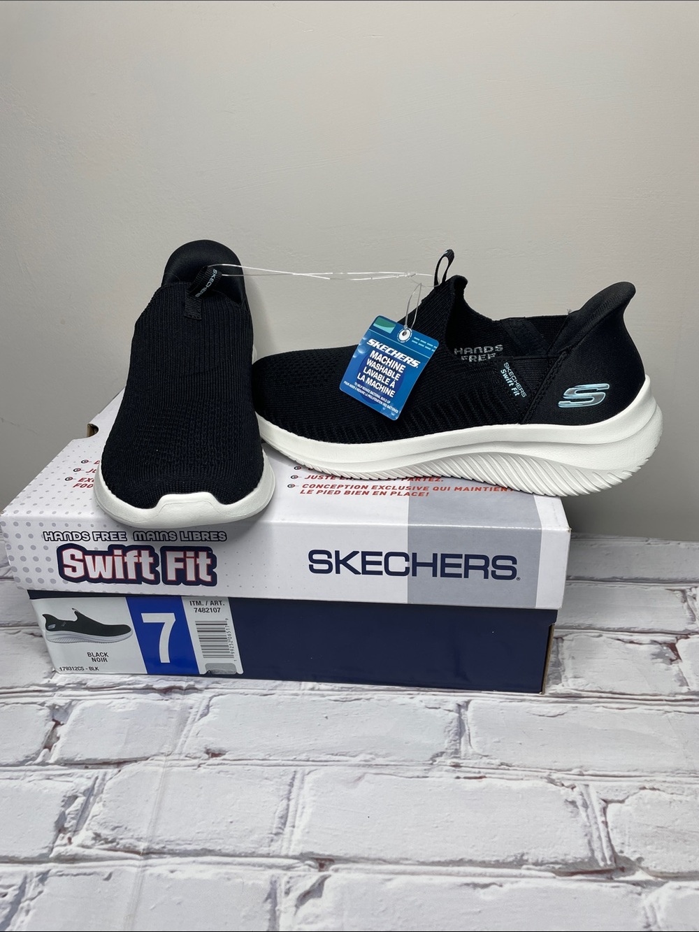 Skechers Swift Fit Slip-On Memory Foam Sneakers